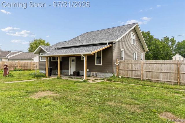 1056 E Vienna Road, Clio, MI 48420