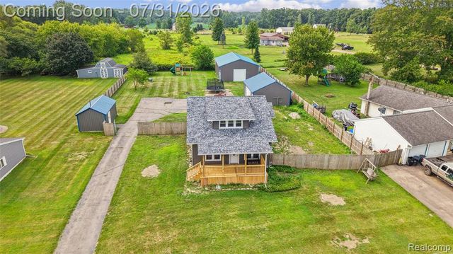 1056 E Vienna Road, Clio, MI 48420