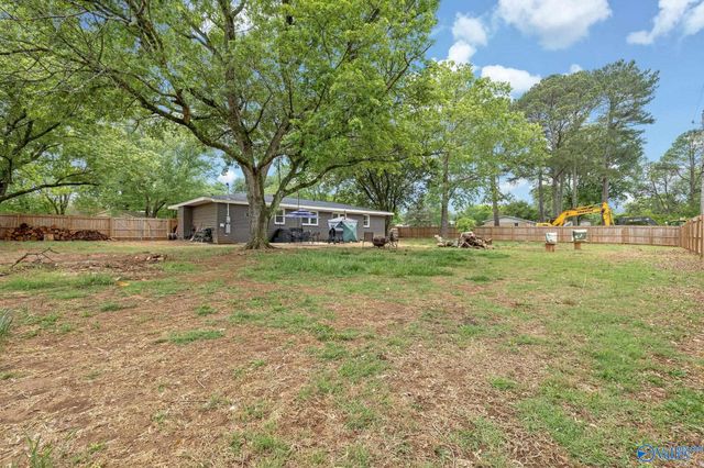 4110 Mcclain Lane NW, Huntsville, AL 35810