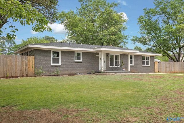 4110 Mcclain Lane NW, Huntsville, AL 35810