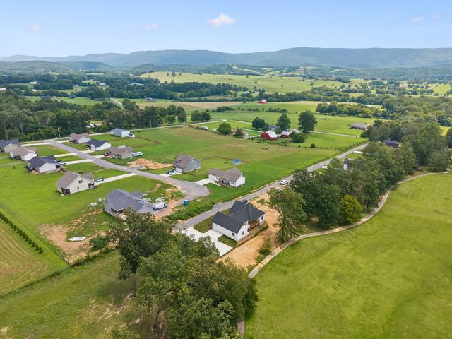 205 Hidden View, Dunlap, TN 37327