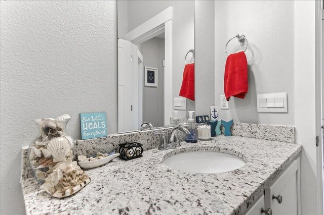 2455 Dakota Way, Crestview, FL 32536