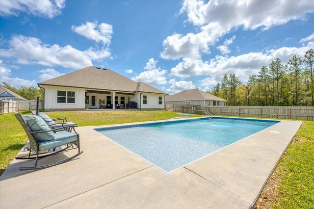 2455 Dakota Way, Crestview, FL 32536