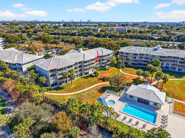 2701 Village Boulevard 303, West Palm Beach, FL 33409