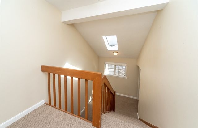 110 Ridgefield Cir D, Clinton, MA 01510