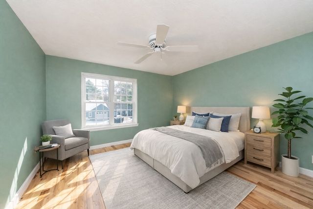 110 Ridgefield Cir D, Clinton, MA 01510