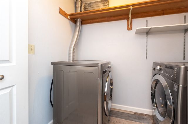 110 Ridgefield Cir D, Clinton, MA 01510