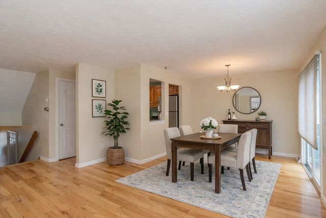 110 Ridgefield Cir D, Clinton, MA 01510