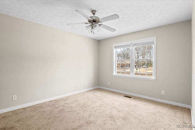 19917 Oakland Ave, Chesterfield, VA 23834