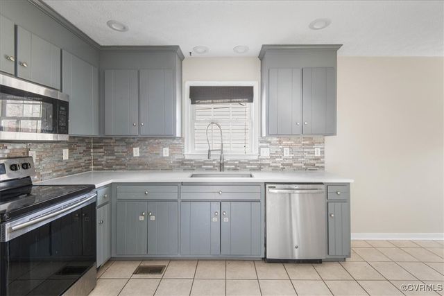 19917 Oakland Ave, Chesterfield, VA 23834