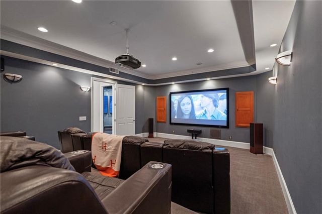 7790 Stables Drive, Sandy Springs, GA 30350