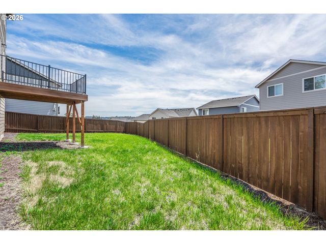16930 Sw DOWITCHER Ln, Beaverton, OR 97007