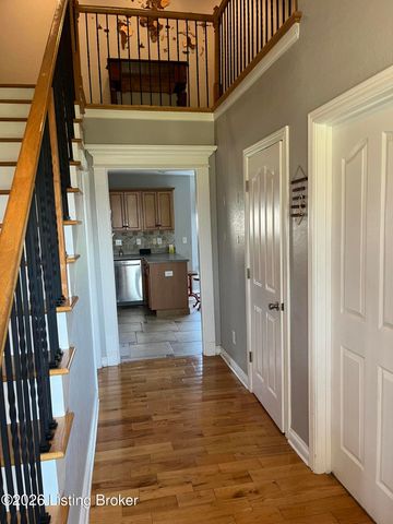 4900 S Woodland Dr, Radcliff, KY 40160
