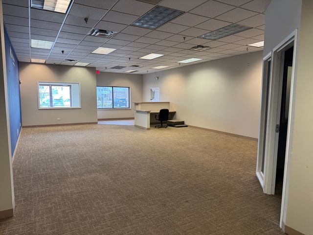 601 W Army Trail Boulevard C, Addison, IL 60101