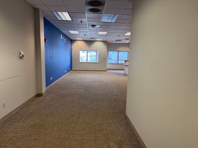 601 W Army Trail Boulevard C, Addison, IL 60101