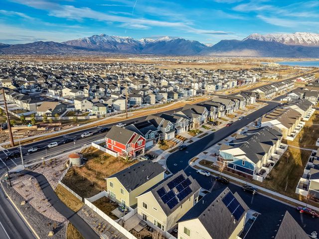 437 S BURR OAK LN, Saratoga Springs, UT 84045