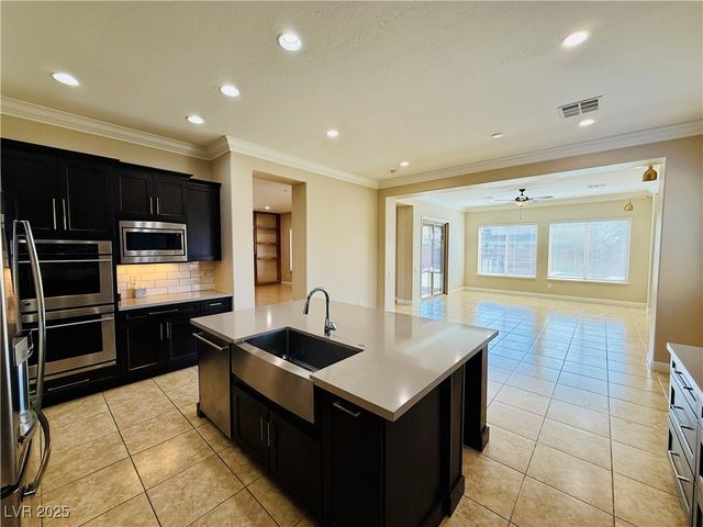 7404 Eggshell Drive, North Las Vegas, NV 89084