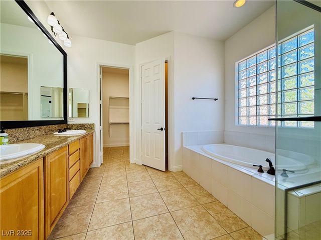 7404 Eggshell Drive, North Las Vegas, NV 89084