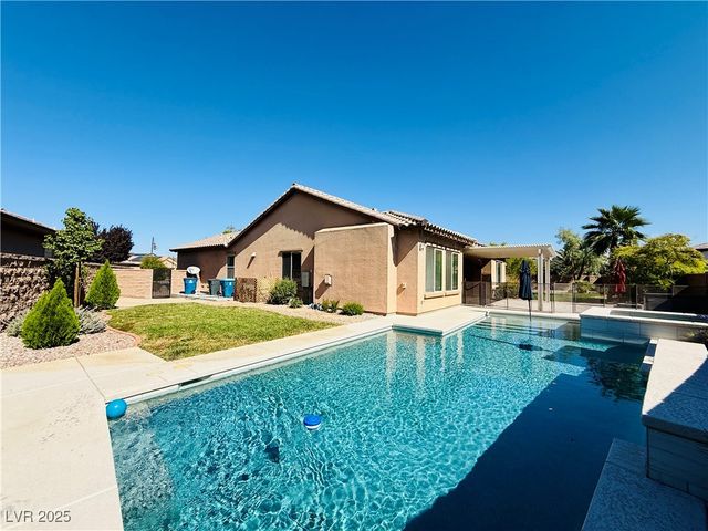 7404 Eggshell Drive, North Las Vegas, NV 89084