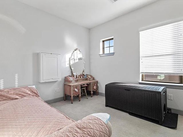 1390 Arch Place, Dallas, TX 75215