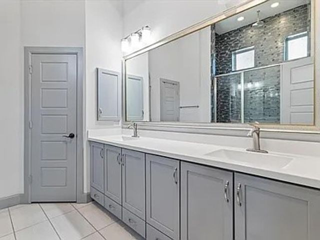 1390 Arch Place, Dallas, TX 75215