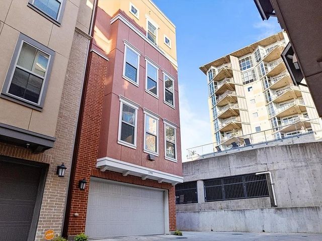 1390 Arch Place, Dallas, TX 75215