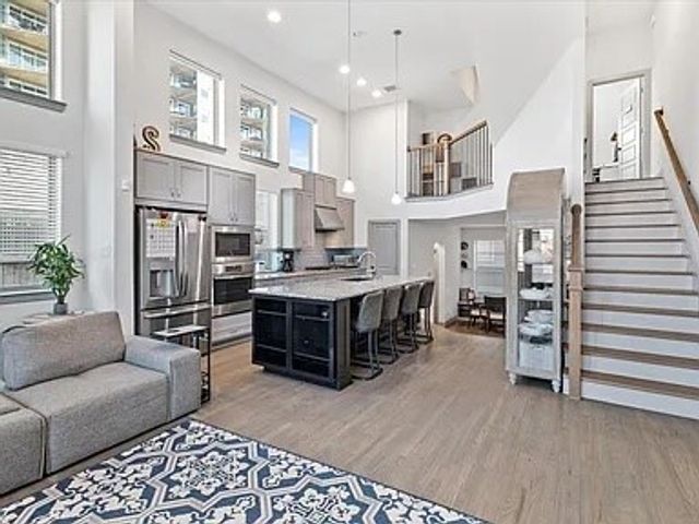 1390 Arch Place, Dallas, TX 75215