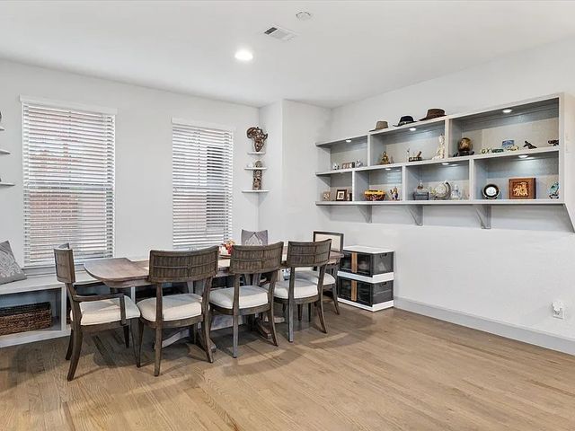 1390 Arch Place, Dallas, TX 75215