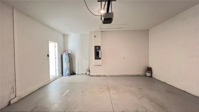 16466 GLASSY LOCH LOOP, Clermont, FL 34714