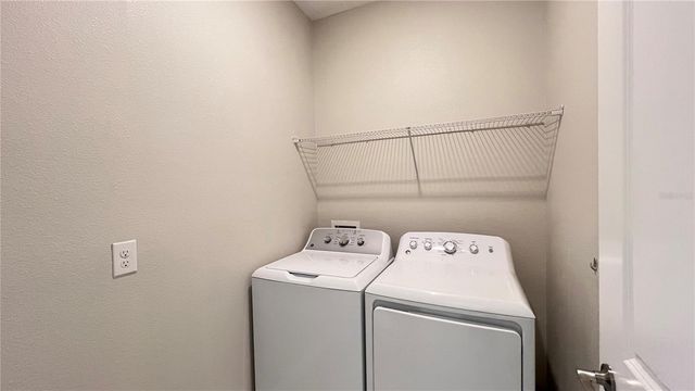 16466 GLASSY LOCH LOOP, Clermont, FL 34714