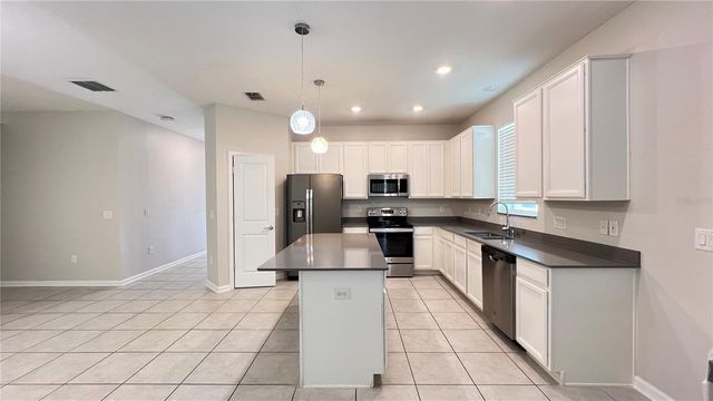16466 GLASSY LOCH LOOP, Clermont, FL 34714