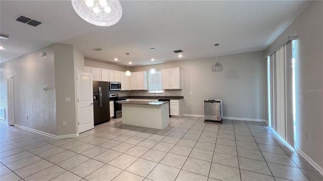 16466 GLASSY LOCH LOOP, Clermont, FL 34714