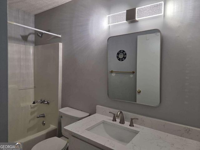 1155 Riverside Trace, Sugar Hill, GA 30518