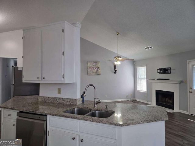 1155 Riverside Trace, Sugar Hill, GA 30518