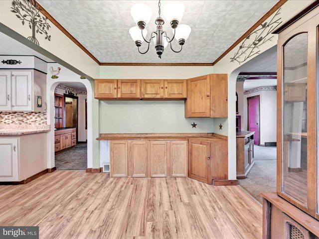 37 SEYMOUR DR, Myerstown, PA 17067