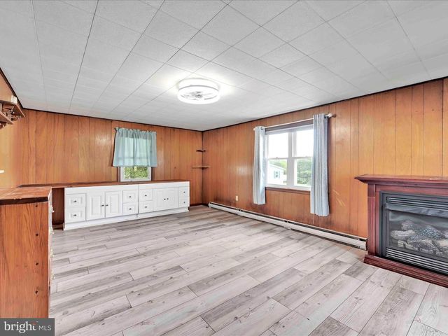 37 SEYMOUR DR, Myerstown, PA 17067