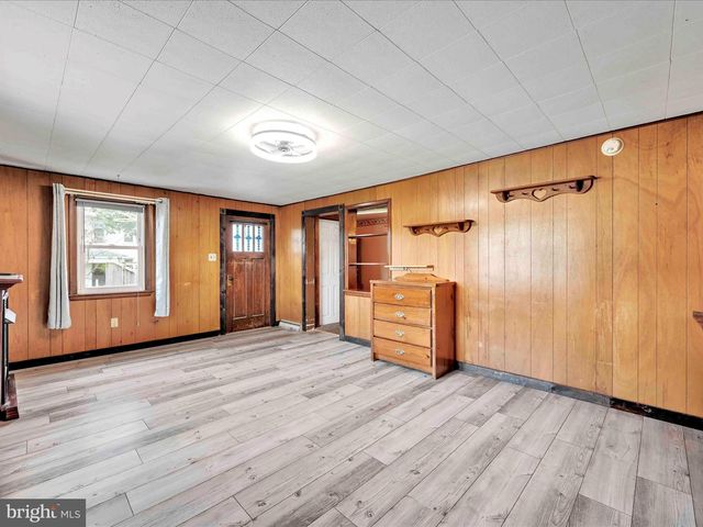 37 SEYMOUR DR, Myerstown, PA 17067