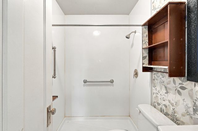 3324 W Gordon Ave, Spokane, WA 99205