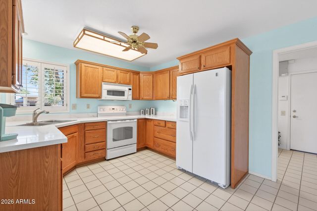 20403 N WINTERGREEN Drive, Sun City West, AZ 85375