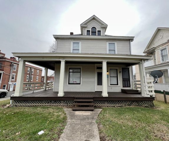 1202 MELROSE AVE, Roanoke, VA 24017