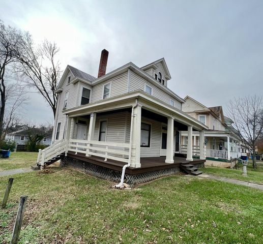 1202 MELROSE AVE, Roanoke, VA 24017