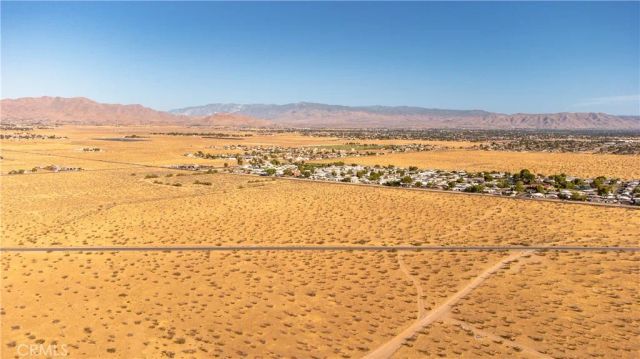 0 Waalew, Apple Valley, CA 92307