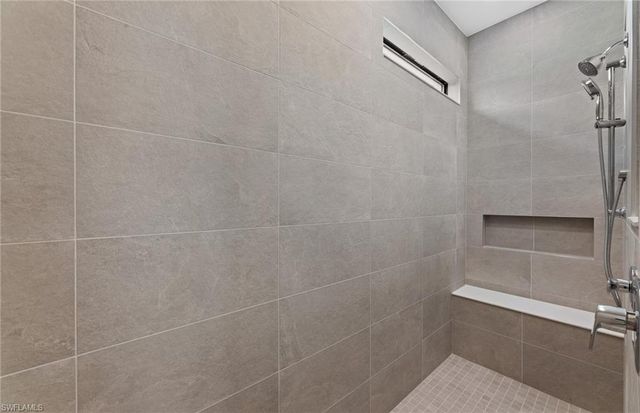 10141 Seaside WAY, Bonita Springs, FL 34135