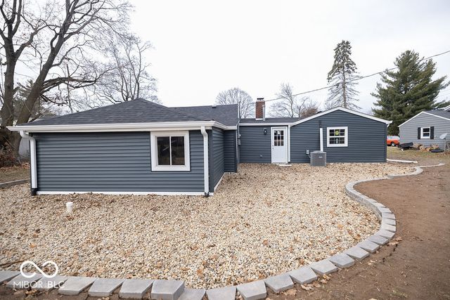 1208 Layton Road, Anderson, IN 46011