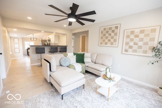 1208 Layton Road, Anderson, IN 46011