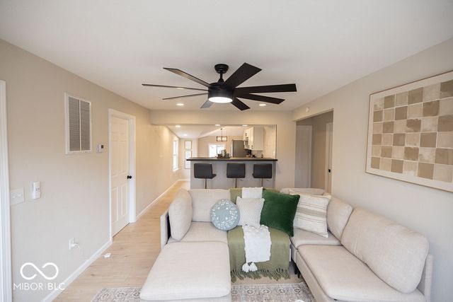 1208 Layton Road, Anderson, IN 46011