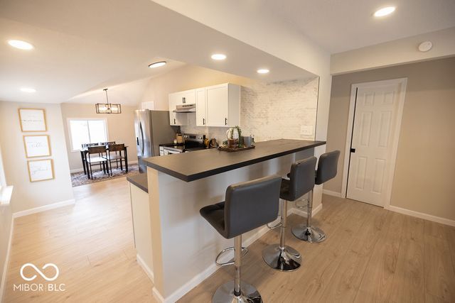 1208 Layton Road, Anderson, IN 46011