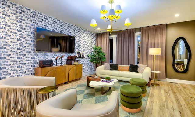 1112 Baptist World Center Dr 1, Nashville, TN 37207