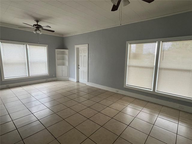 713 W MYRTLE STREET, Lakeland, FL 33815