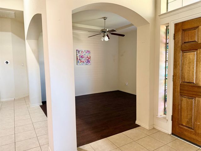 1022 Parkwood Drive, Cedar Hill, TX 75104